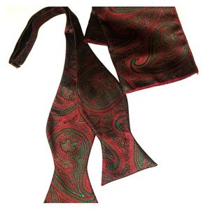 Paisley Bowtie/Hanky Set!